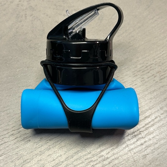 Collapsible‎ Silicone Water Bottle: 500/600ml Foldable - Picture 6 of 8